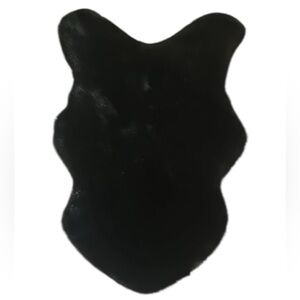 🌺 Mon Chateau Black Faux Sheepskin Rug